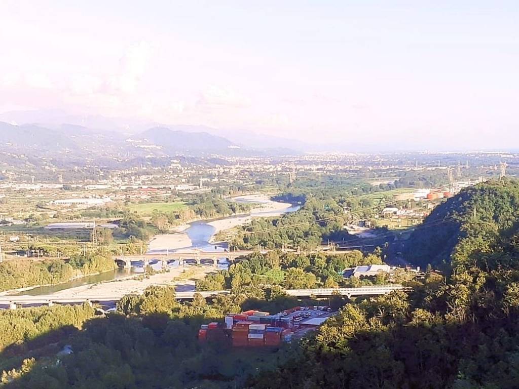 Appartamento a Vezzano ligure in Piazza del Popolo - Foto 4