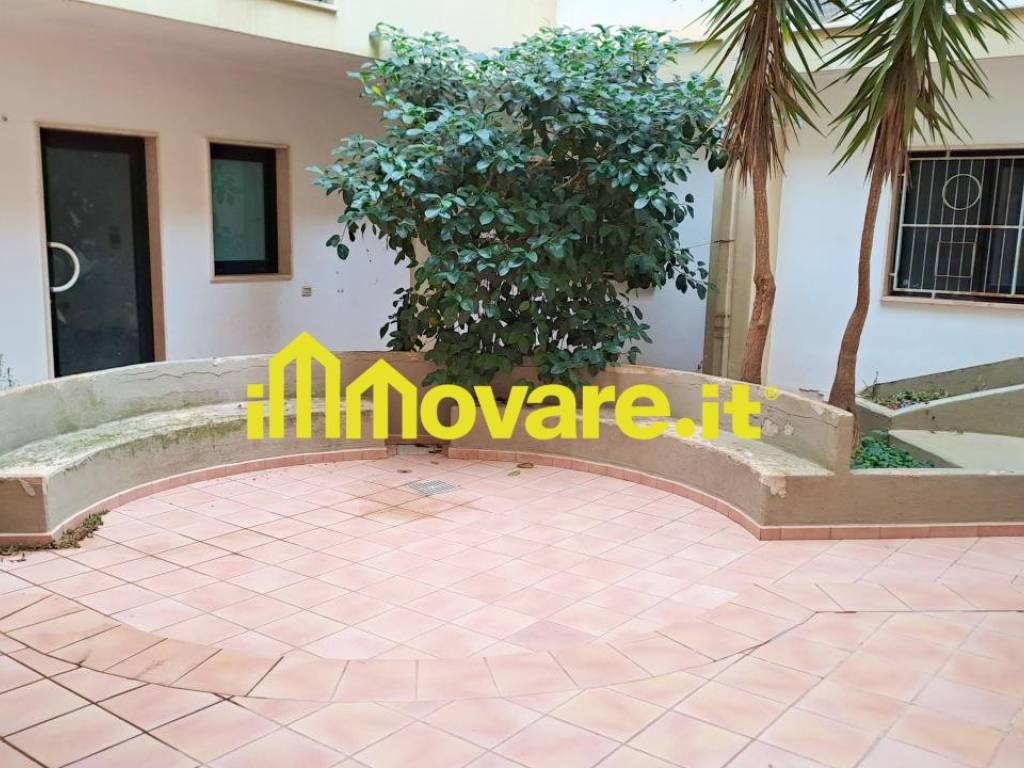 Appartamento a Sannicandro di bari in Via Armando Diaz, 148 - Foto 2