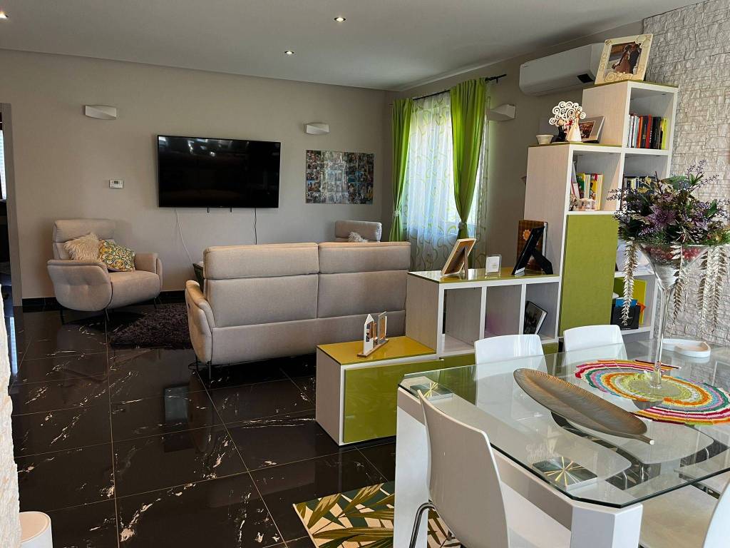 Villa a Alessandria in Via Walter Guasta - Foto 2