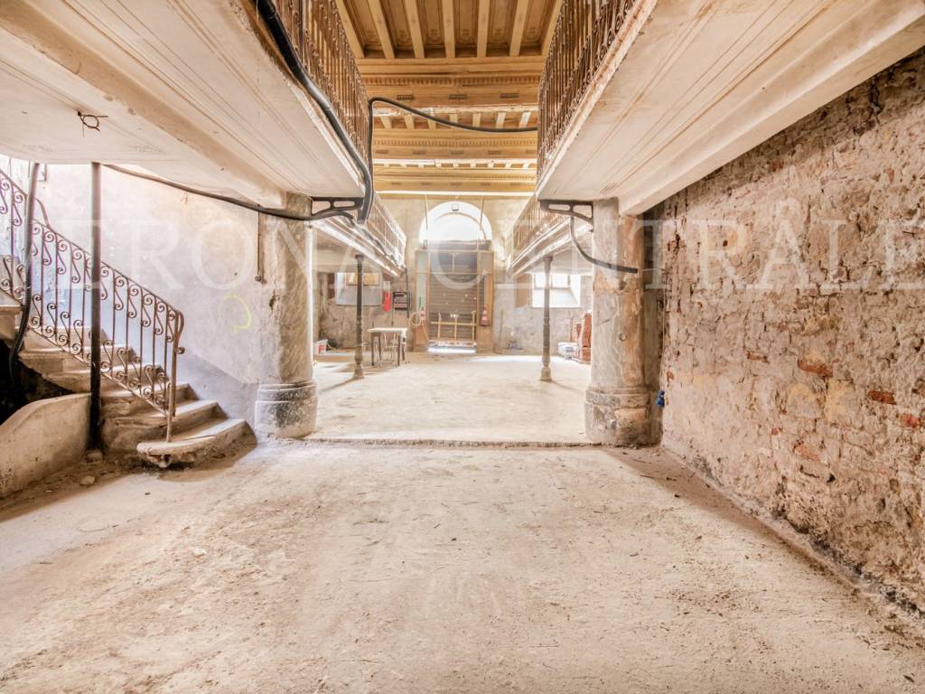 Palazzo / stabile a Verona in Via Domenico Frangini - Foto 2