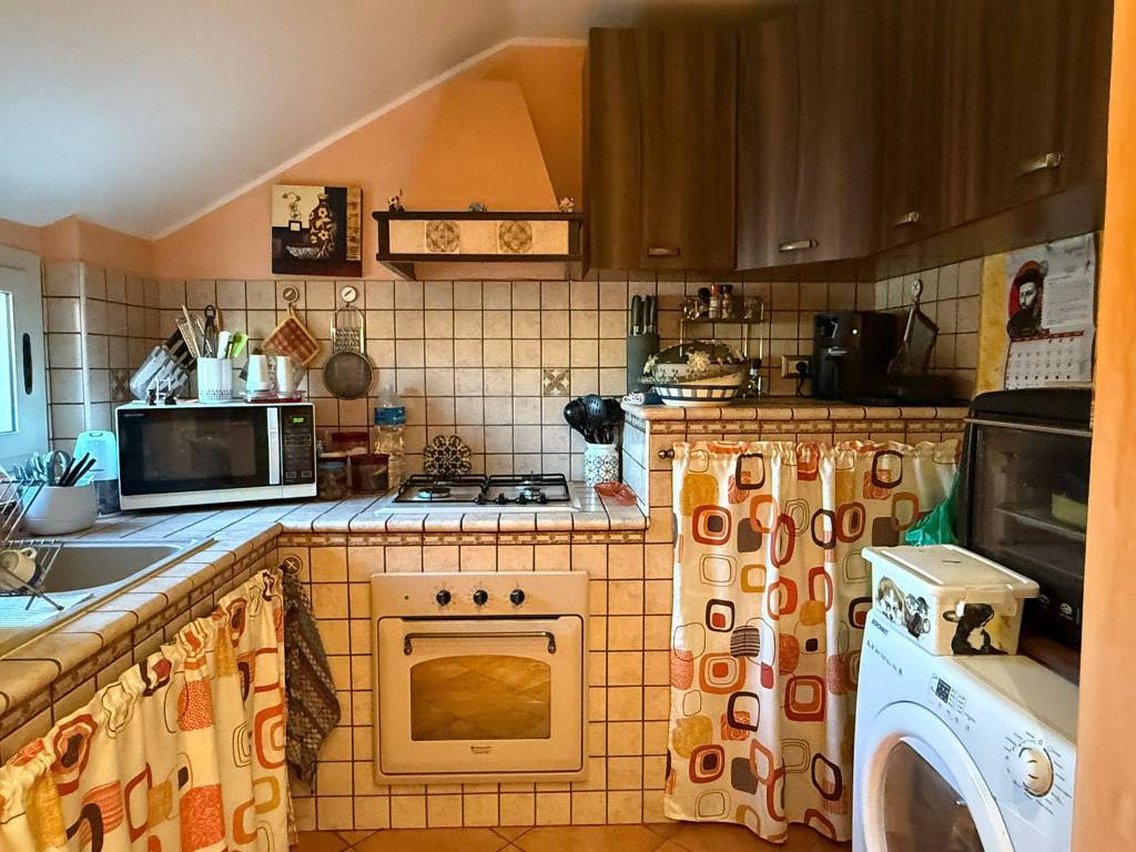 Attico / mansarda a Caltanissetta in Via Jacopo Tintoretto - Foto 3