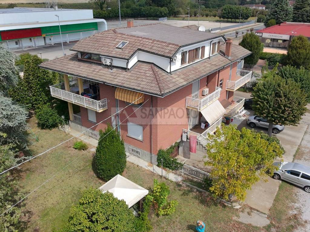 Appartamento a Castagnito in Via Alba, 32 - Foto 3