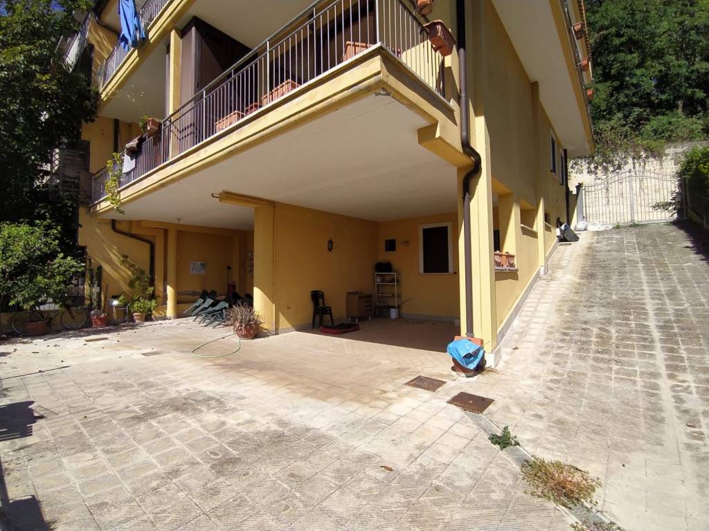 Villa a Frosinone in Via San Lorenzo - Foto 2