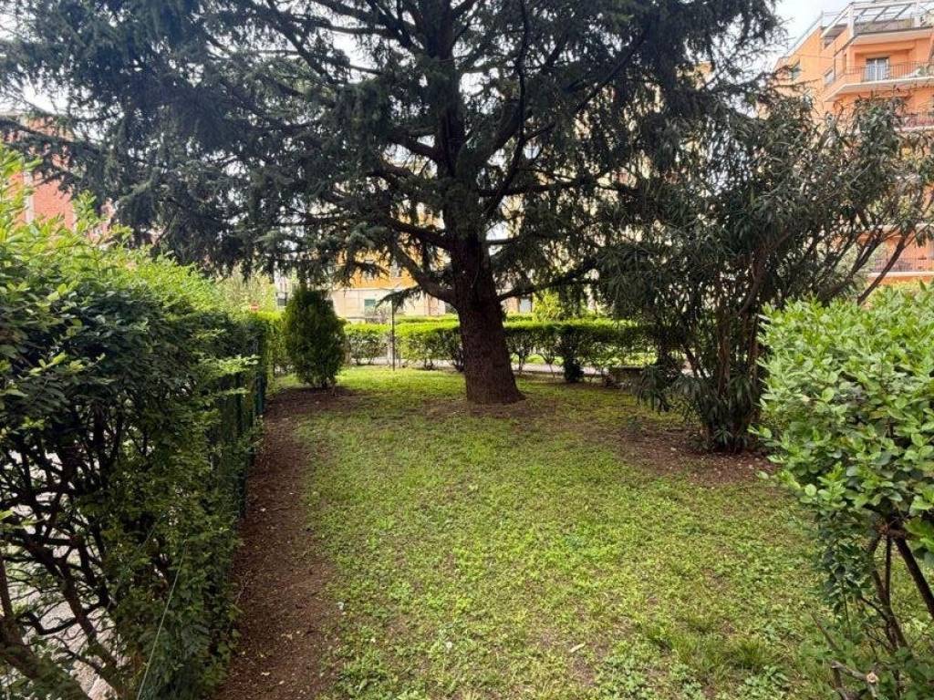 Appartamento a Verona in Via Generale Gaetano Giardino - Foto 2