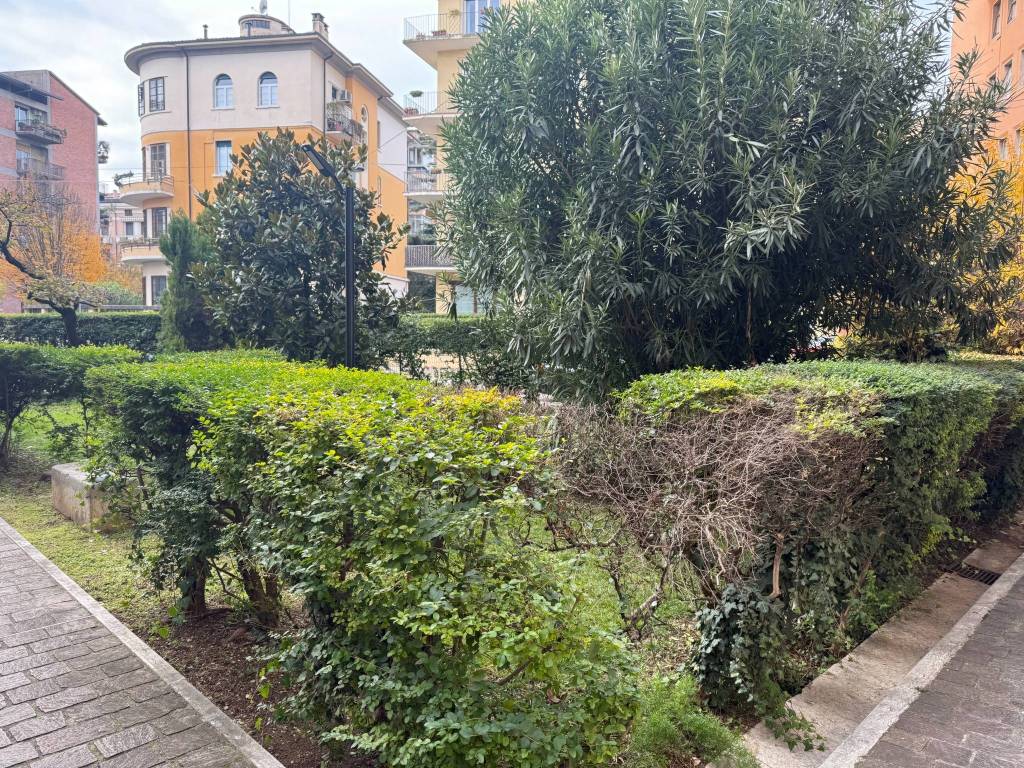Appartamento a Verona in Via Generale Gaetano Giardino - Foto 5