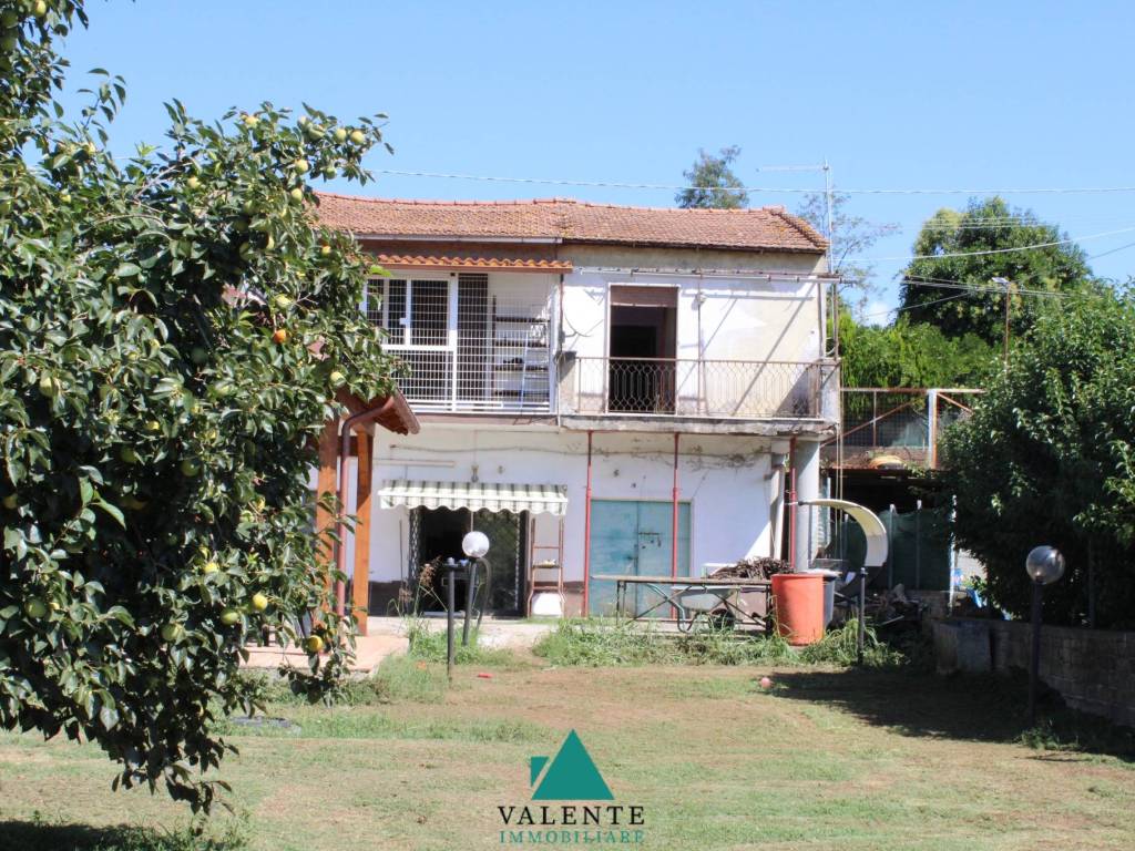 Villa a Gallicano nel lazio in Via Prenestina Antica - Foto 2