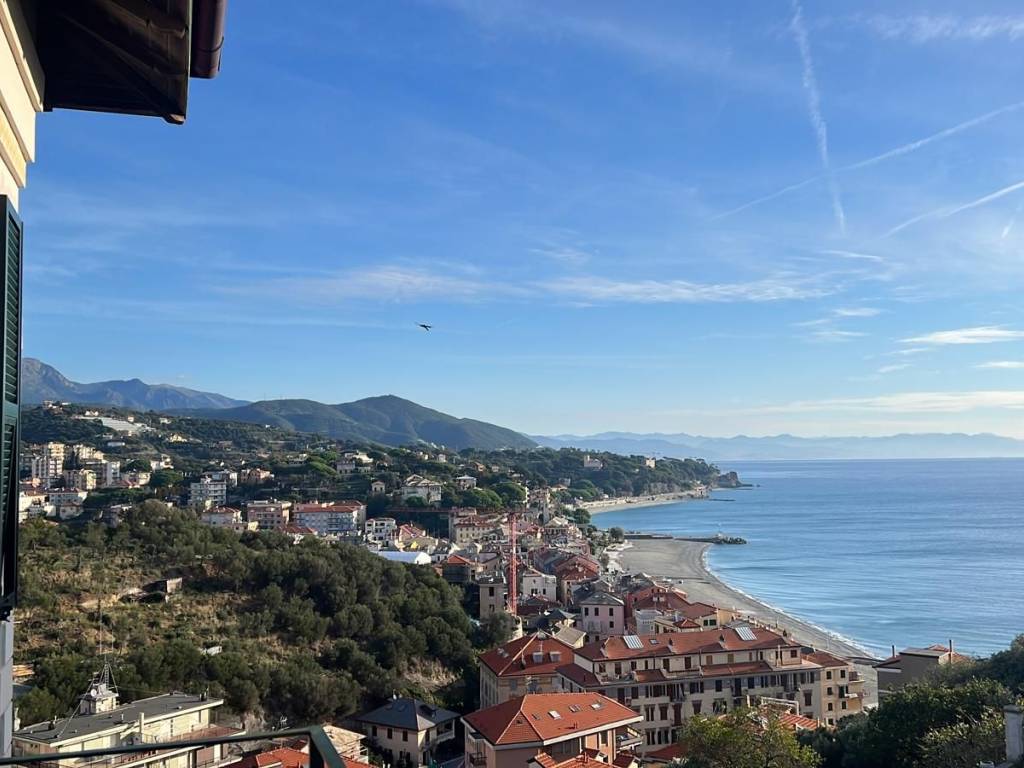 Appartamento a Celle ligure in Via Cassisi - Foto 2