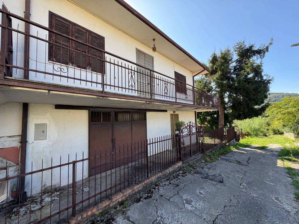 Casa indipendente a Arce in Via Borgo Murata, 68 - Foto 2