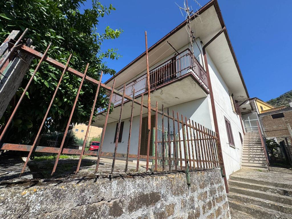 Casa indipendente a Arce in Via Borgo Murata, 68 - Foto 4