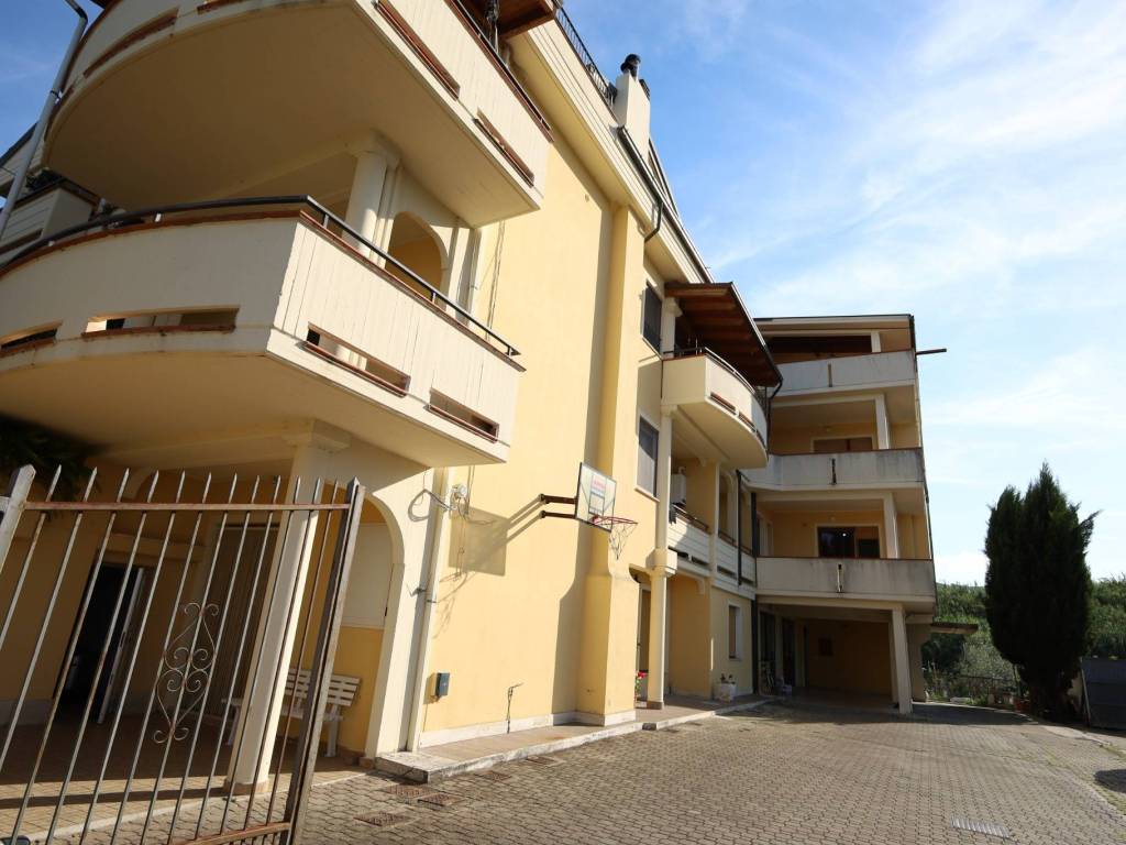 Appartamento a Roseto degli abruzzi in Via Primo Riccitelli - Foto 2