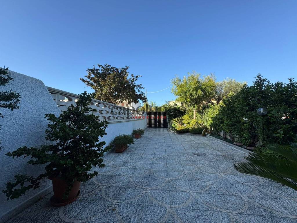 Villetta a schiera a Lecce in Via Antoniotto Uso di Mare, 30 - Foto 3