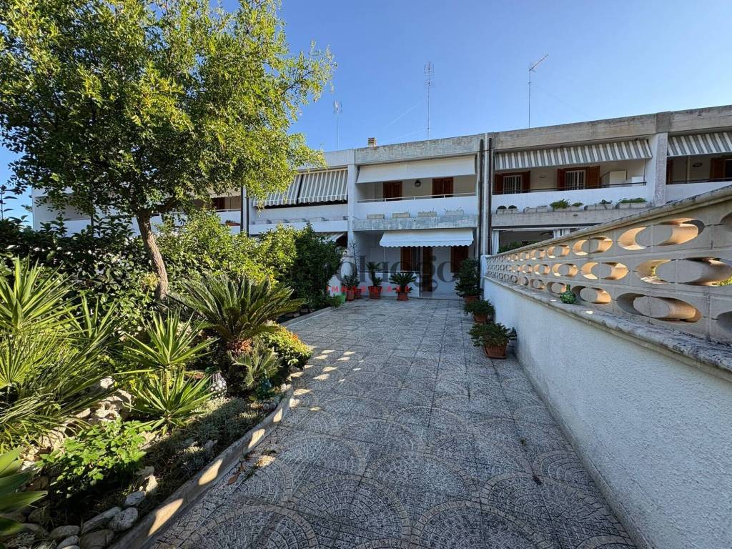 Villetta a schiera a Lecce in Via Antoniotto Uso di Mare, 30 - Foto 4