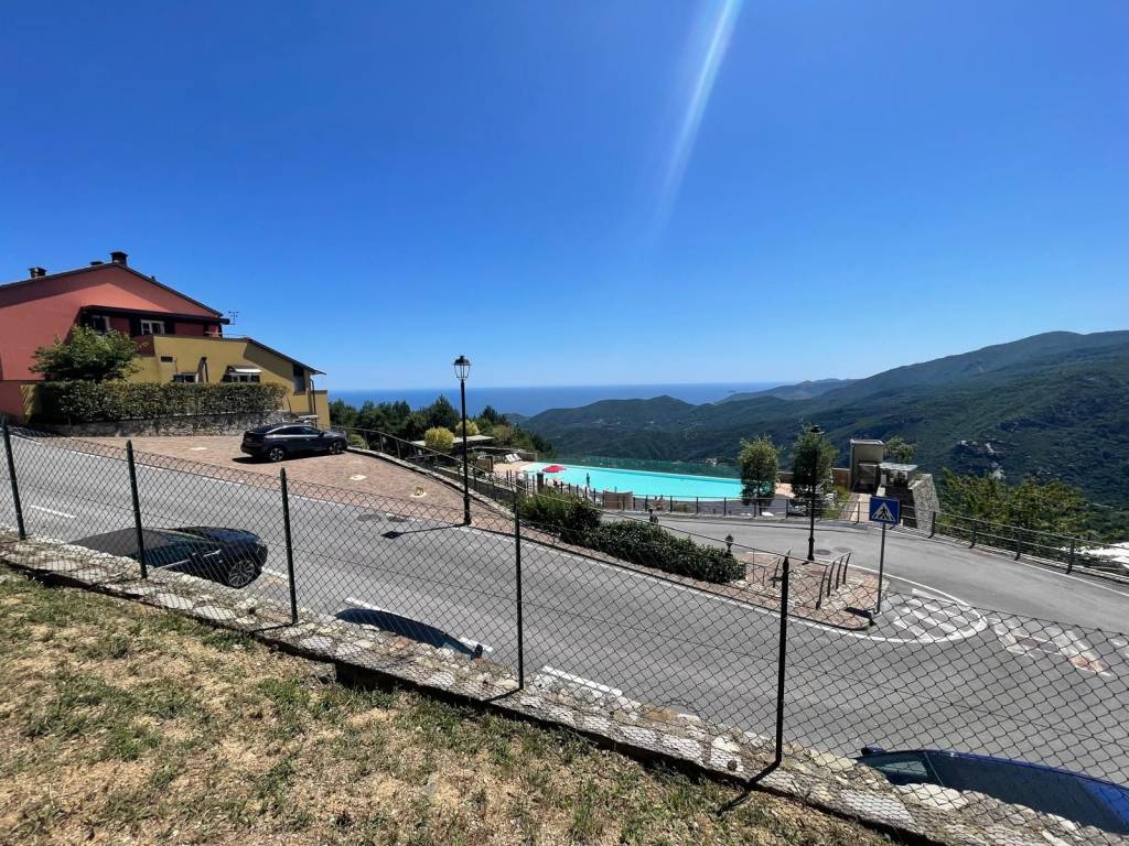 Appartamento a Finale ligure in Via per Gorra - Foto 2