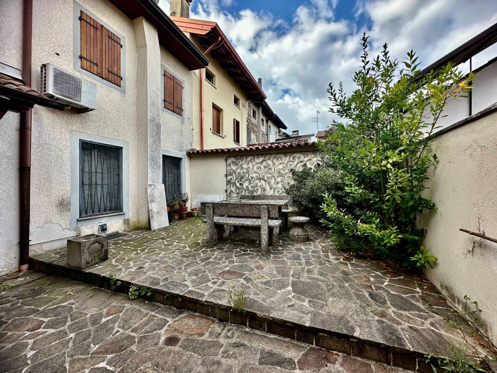 Casa indipendente a Tavagnacco in Via dei Martiri, 27 - Foto 3