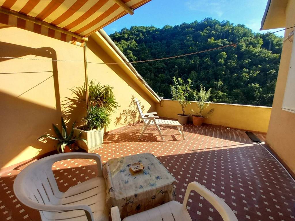 Appartamento a Avegno in Via Leonardo da Vinci - Foto 3