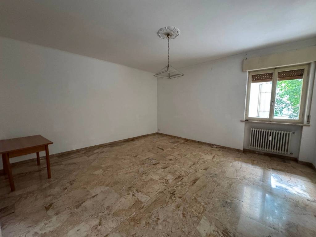 Appartamento a Cremona in Via Marmolada - Foto 4