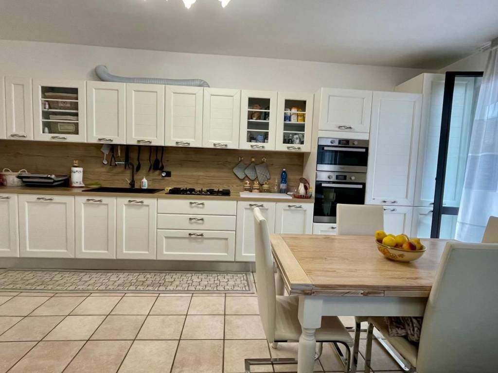 Appartamento a Bellinzago novarese - Foto 5