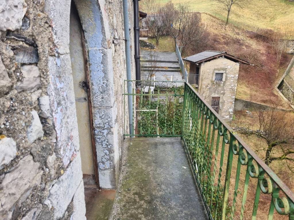 Casa indipendente a Val brembilla in Via Don V. Cortinovis - Foto 5