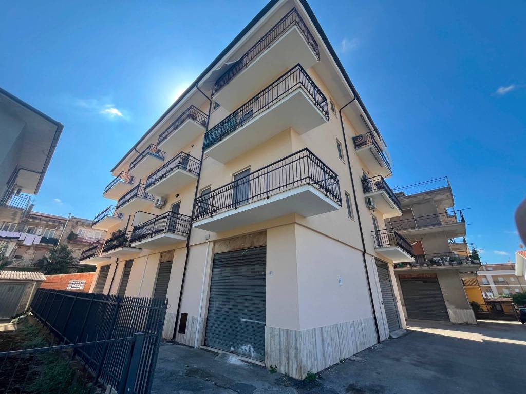 Appartamento a Fondi in Via Feudo - Foto 2