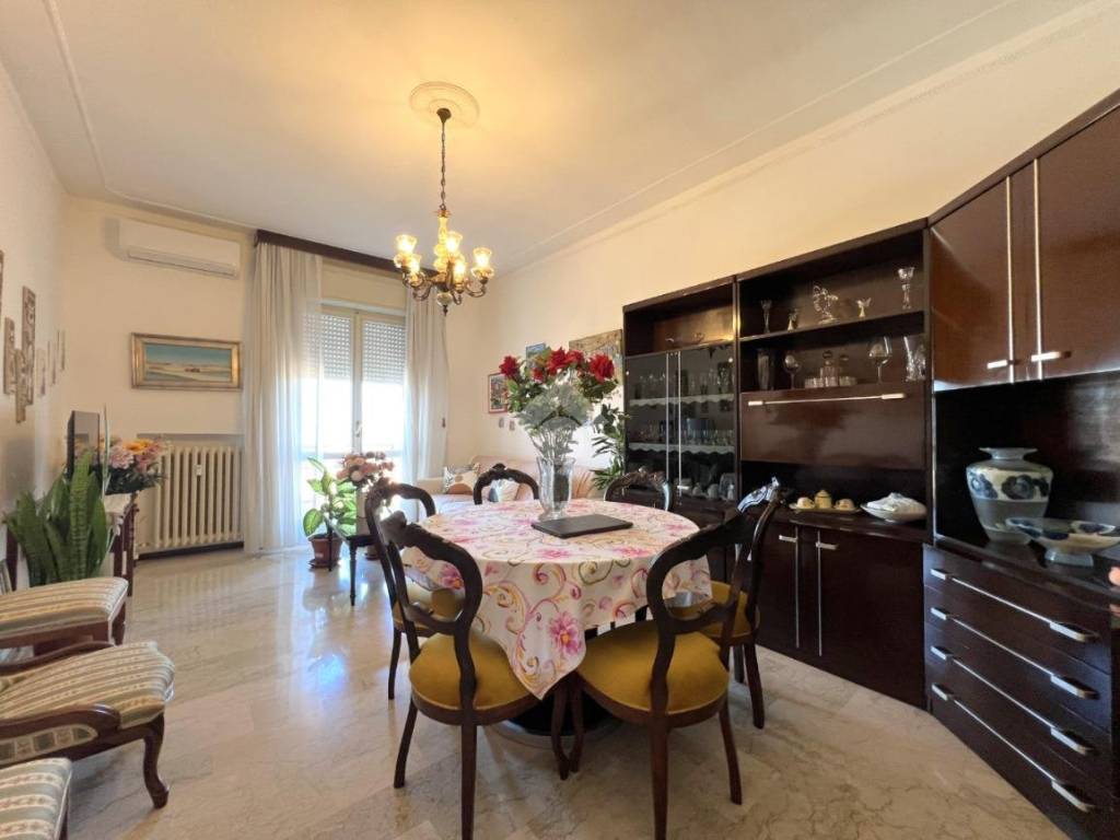 Appartamento a Asola in V.le Belfiore, 45 - Foto 2