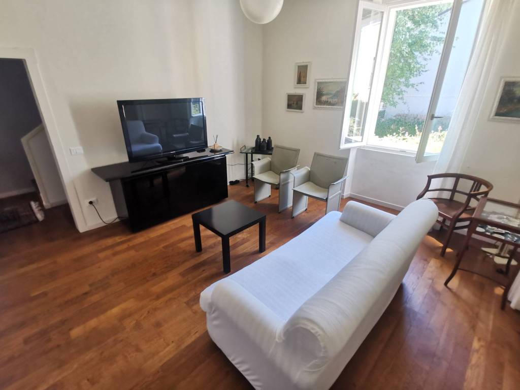 Casa indipendente a Pesaro in Via Fratelli Bandiera - Foto 4