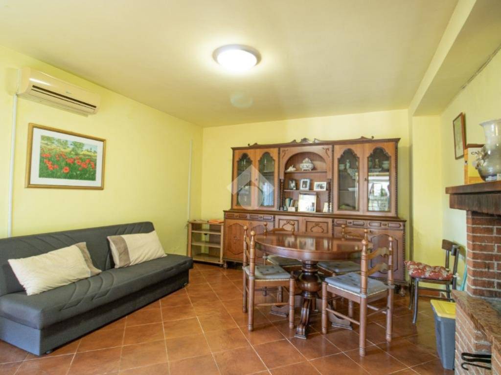 Casa indipendente a Selci in Via roma, 123 - Foto 2