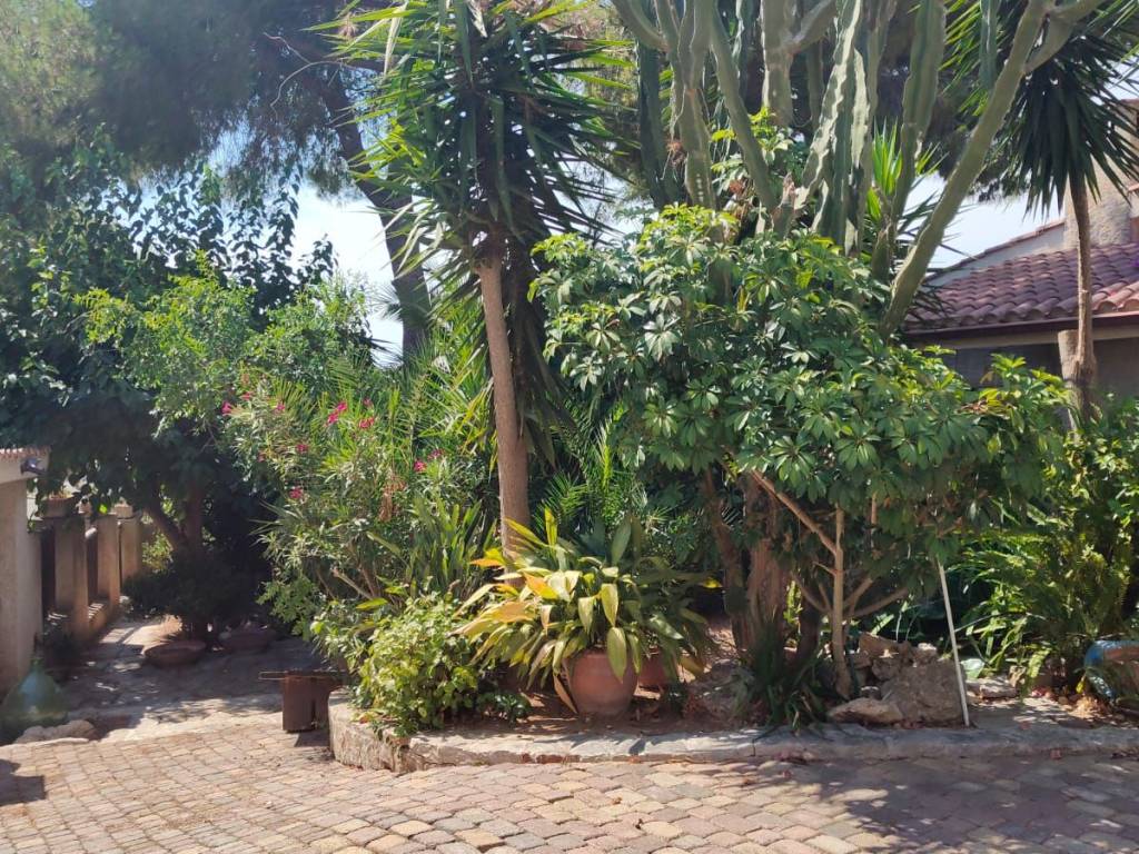 Villa a Pulsano in Via Niccola Piccinni, 2 - Foto 2