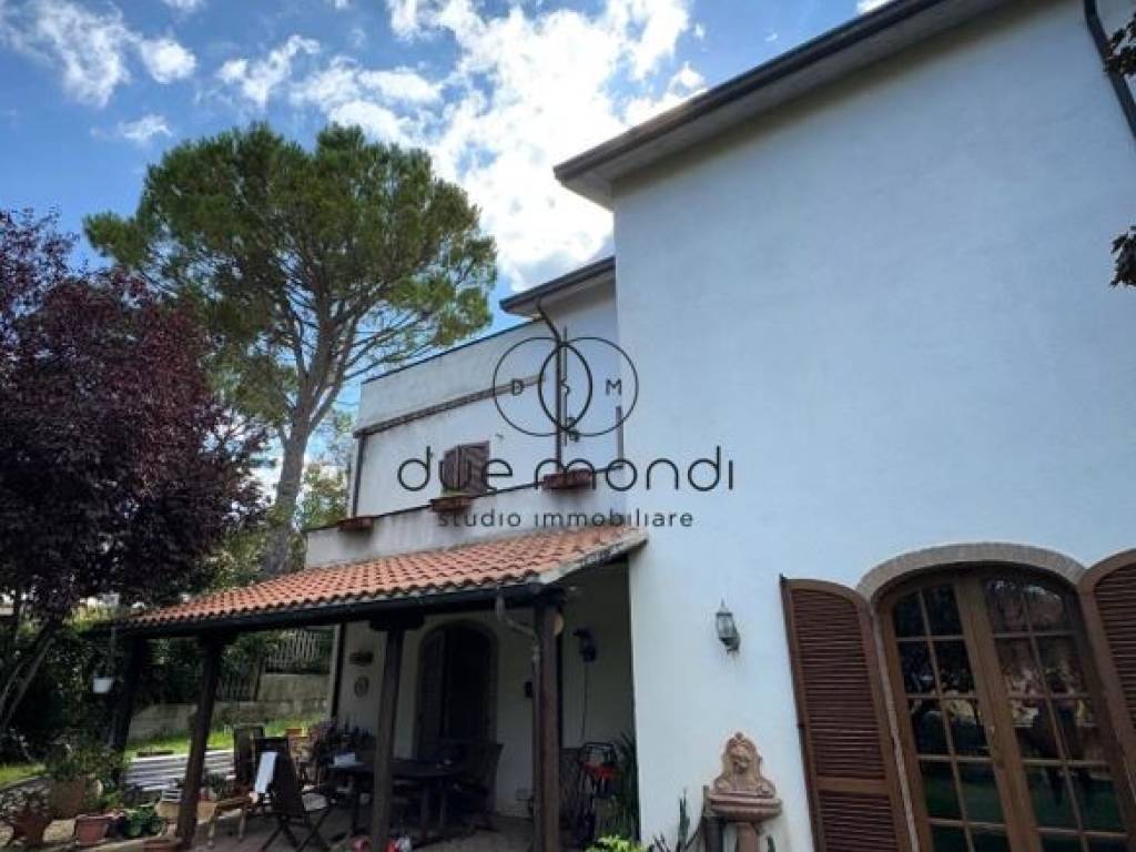 Villa a Spoleto in Via Ettore Blasioli - Foto 5