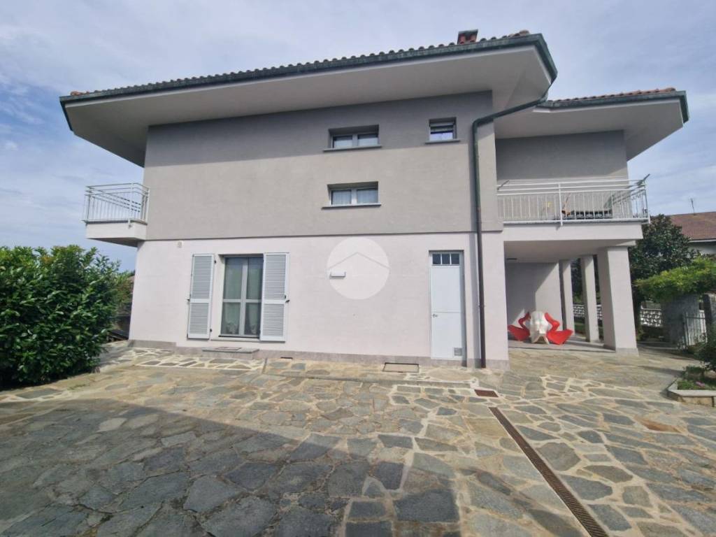 Villa a Villanova d'asti in Strada buttigliera, 169 - Foto 2