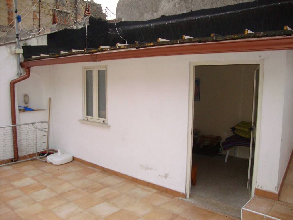 Appartamento a Gaeta in Via dell'Indipendenza Vico 22 - Foto 4