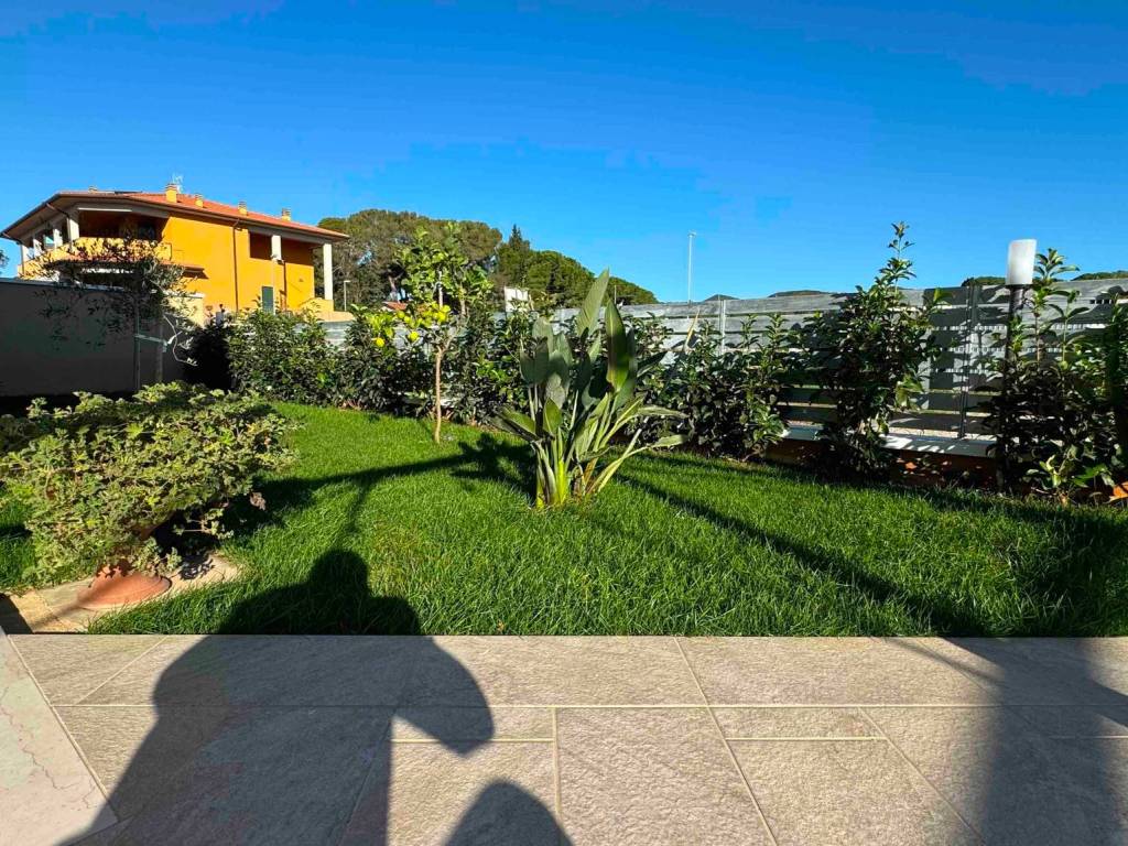 Appartamento a Rosignano marittimo in Via della Liberazione - Foto 2