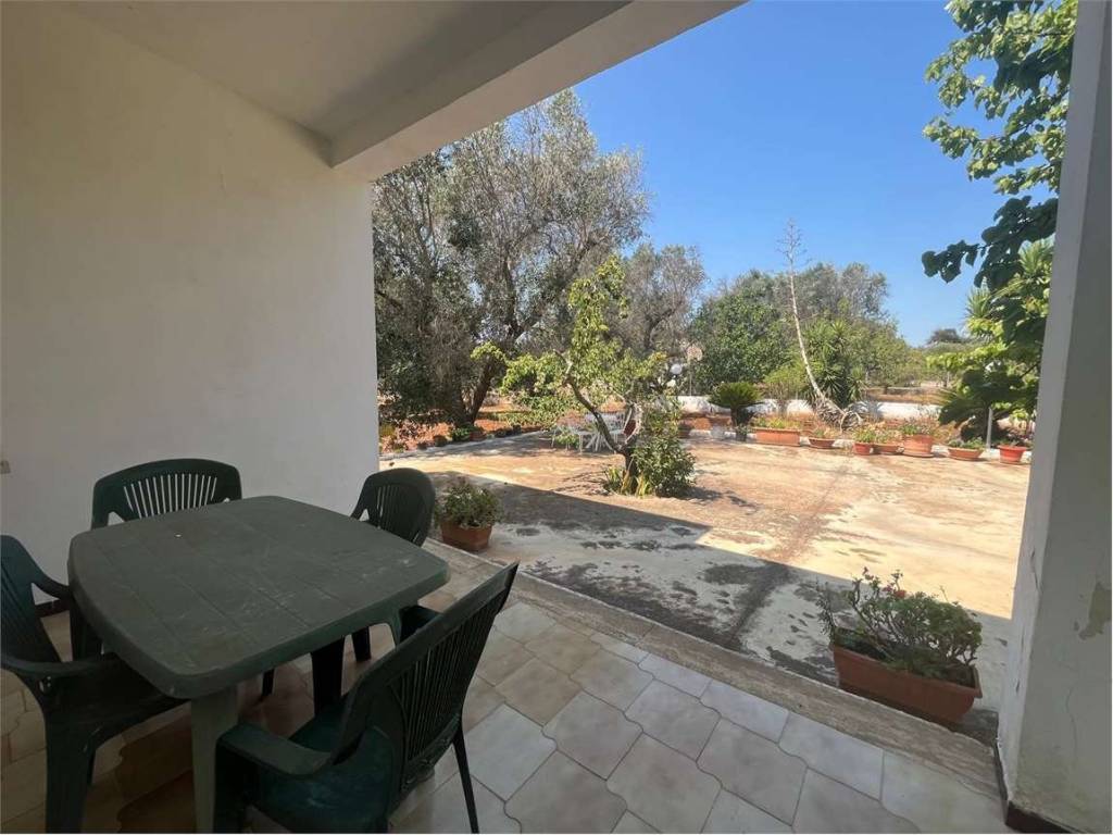 Villa a Francavilla fontana in Contrada Forleo Superiore - Foto 3