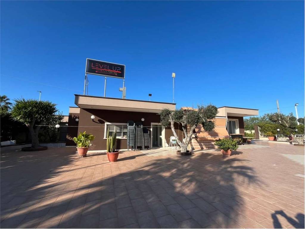 Villa a Francavilla fontana in Contrada Donna Laura - Foto 4