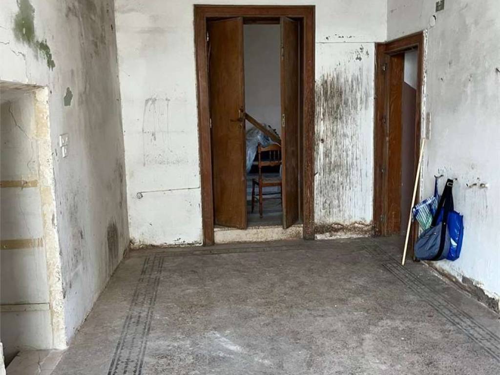 Casa indipendente a Francavilla fontana in Spiazzo Pepe, 4 - Foto 5