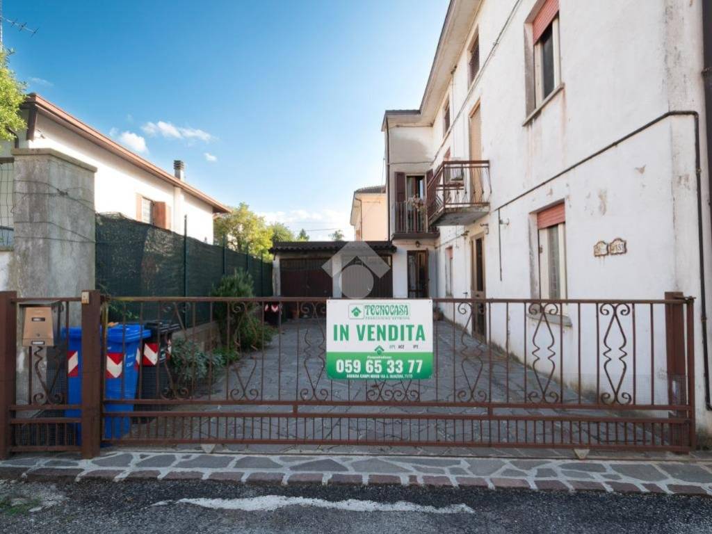 Villetta a schiera a Novi di modena in Via Chiesa Sud, 131 - Foto 3