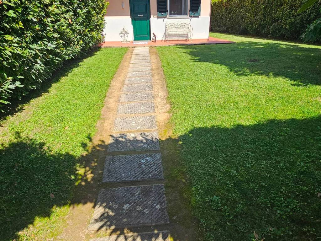 Villa a Porcari in Via Poggetto - Foto 2