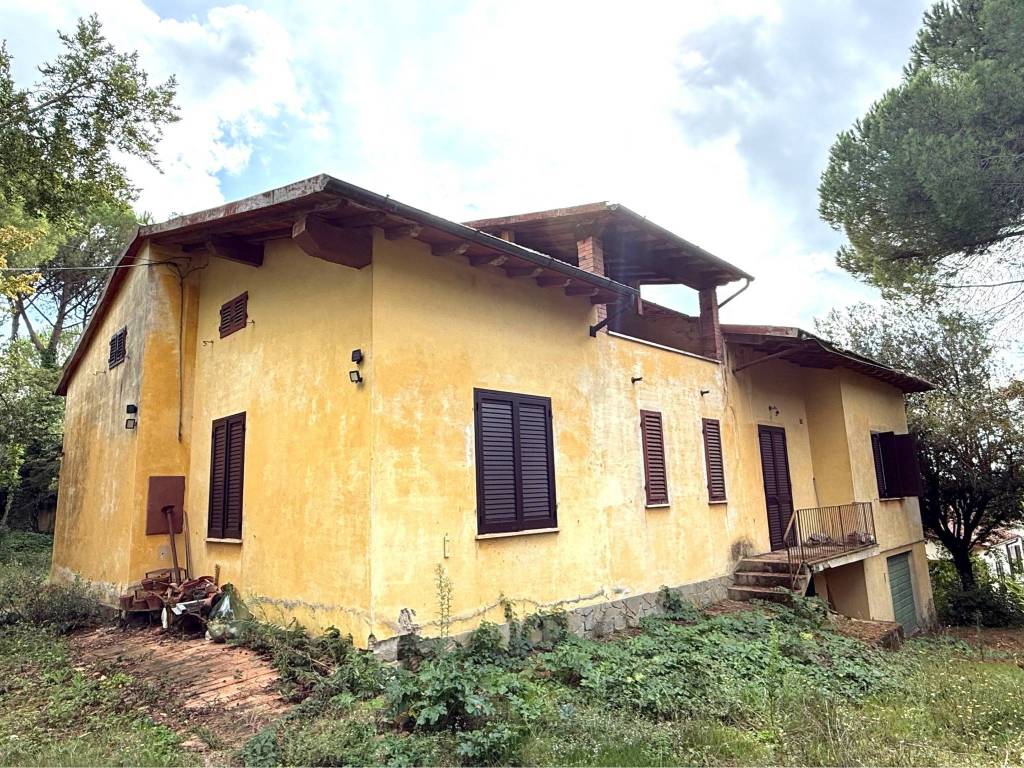 Villa a San casciano in val di pesa in Via Cristina Belgioioso, 21 - Foto 2