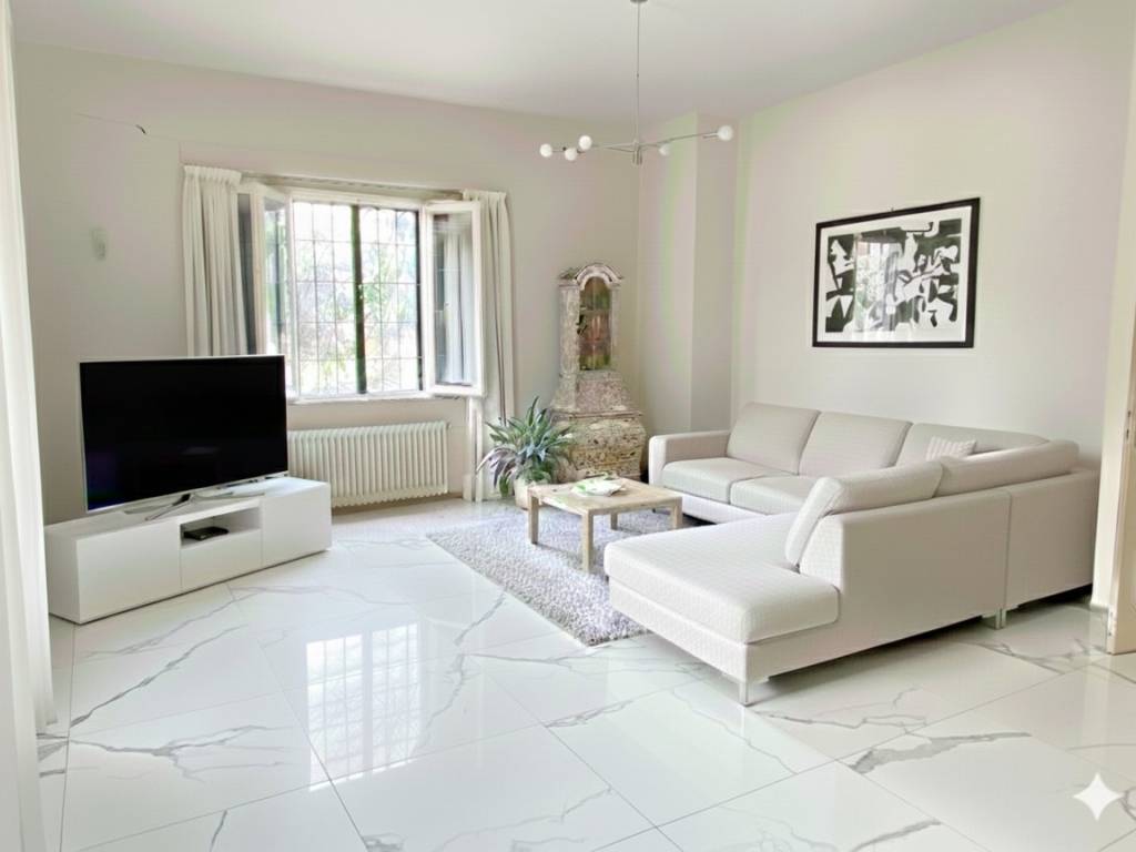 Villa a San casciano in val di pesa in Via Cristina Belgioioso, 21 - Foto 3