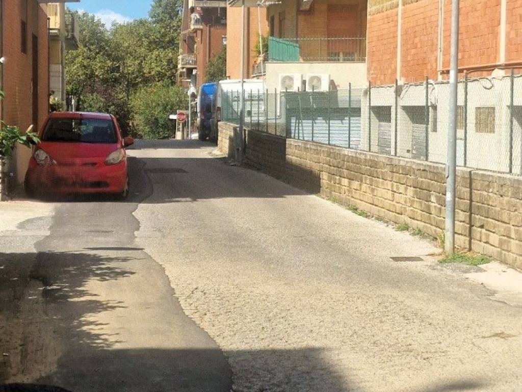 Appartamento a Genzano di roma in Via Enrico De Nicola, 7 - Foto 3