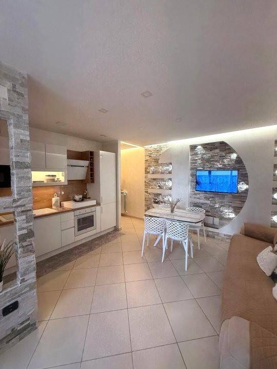 Appartamento a Casoria in Via Cardinale Maglione - Foto 2