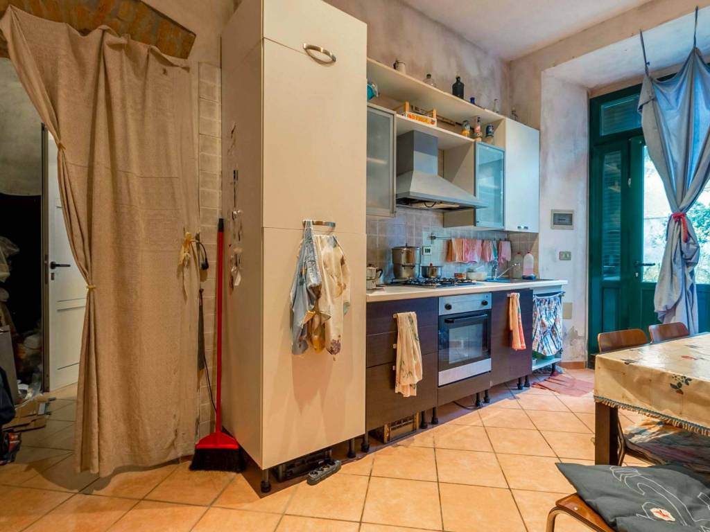 Appartamento a Somma lombardo in Via Goffredo Mameli, 27 - Foto 5