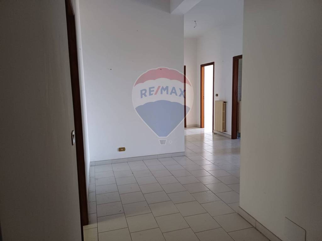 Appartamento a Chiaramonte gulfi in C/so Kennedy, 198 - Foto 2