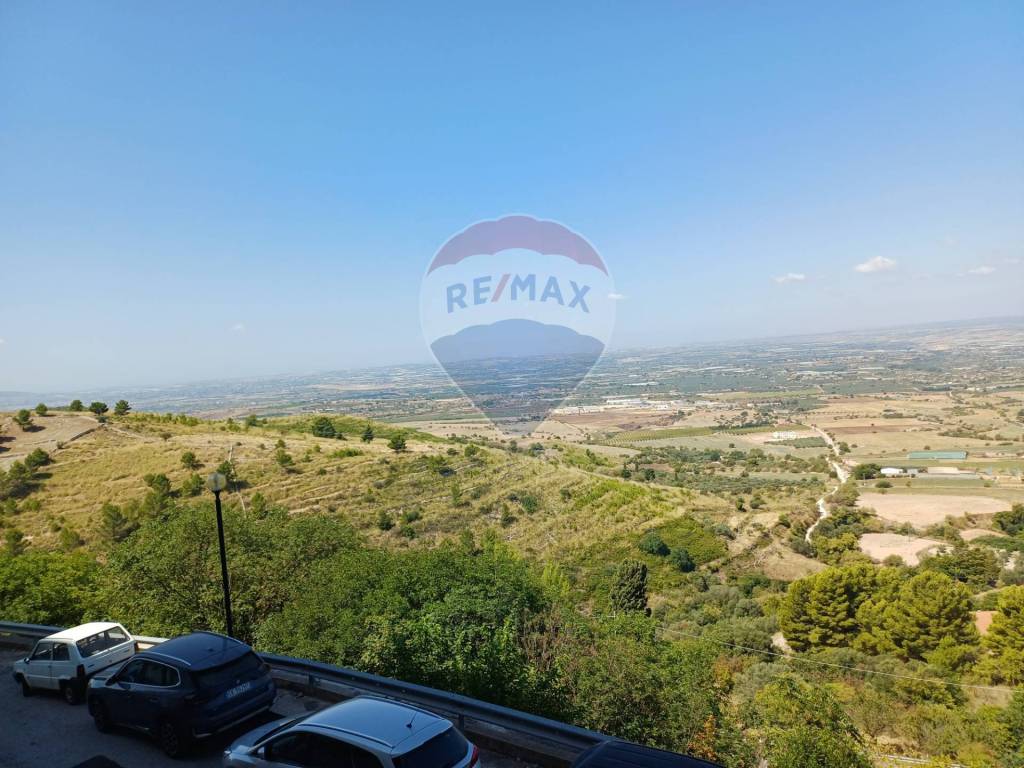 Appartamento a Chiaramonte gulfi in C/so Kennedy, 198 - Foto 3