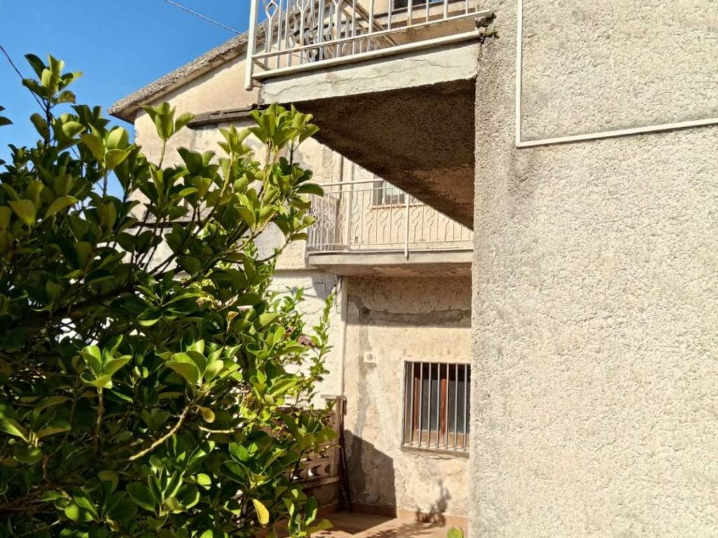 Casa indipendente a Dugenta in Via Tore - Foto 3