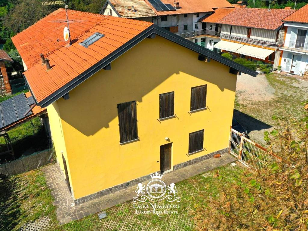 Villa a Agrate conturbia in Via Bassone - Foto 2