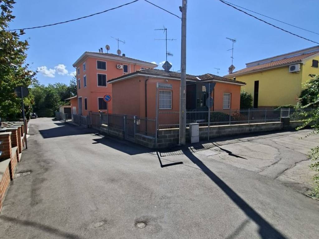 Villa a Medesano in Via Piave - Foto 4