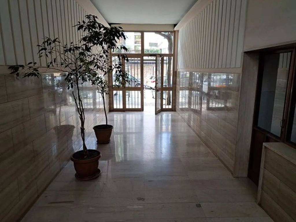 Appartamento a Castellammare di stabia in Piazza Unità d'Italia - Foto 4