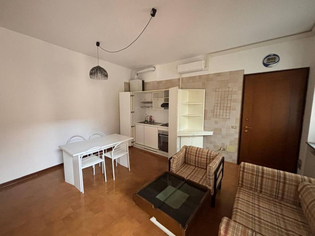 Appartamento a Cremona in Via Stefano Leonida Bissolati - Foto 4