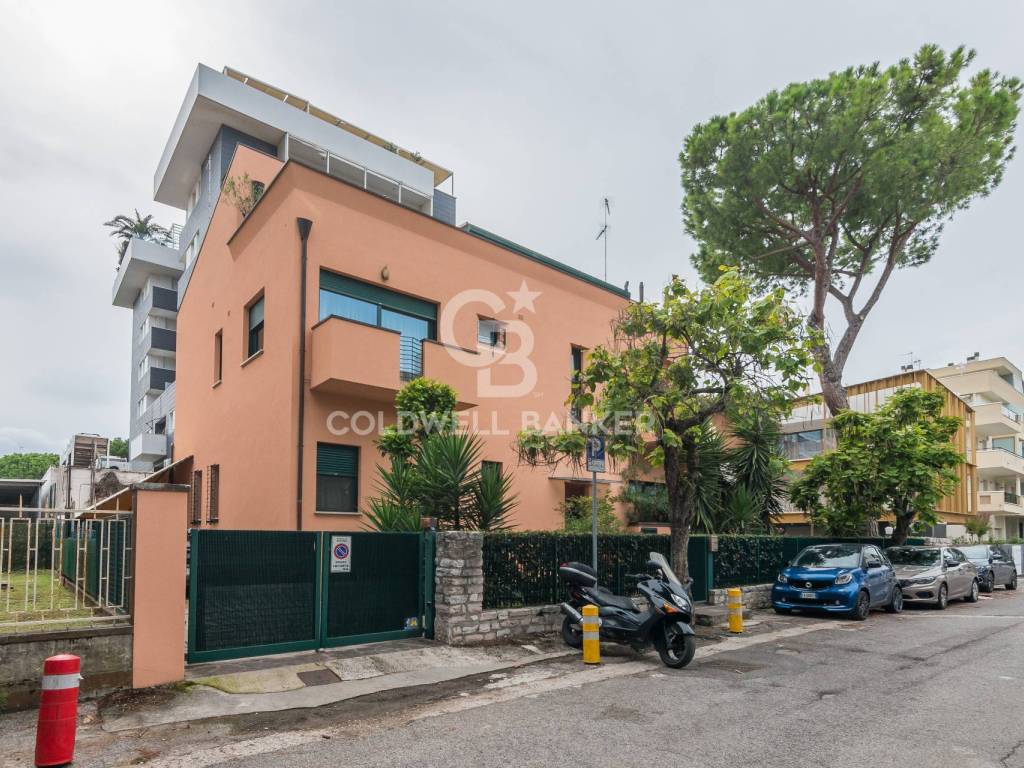 Appartamento a Riccione in Viale Orazio - Foto 2