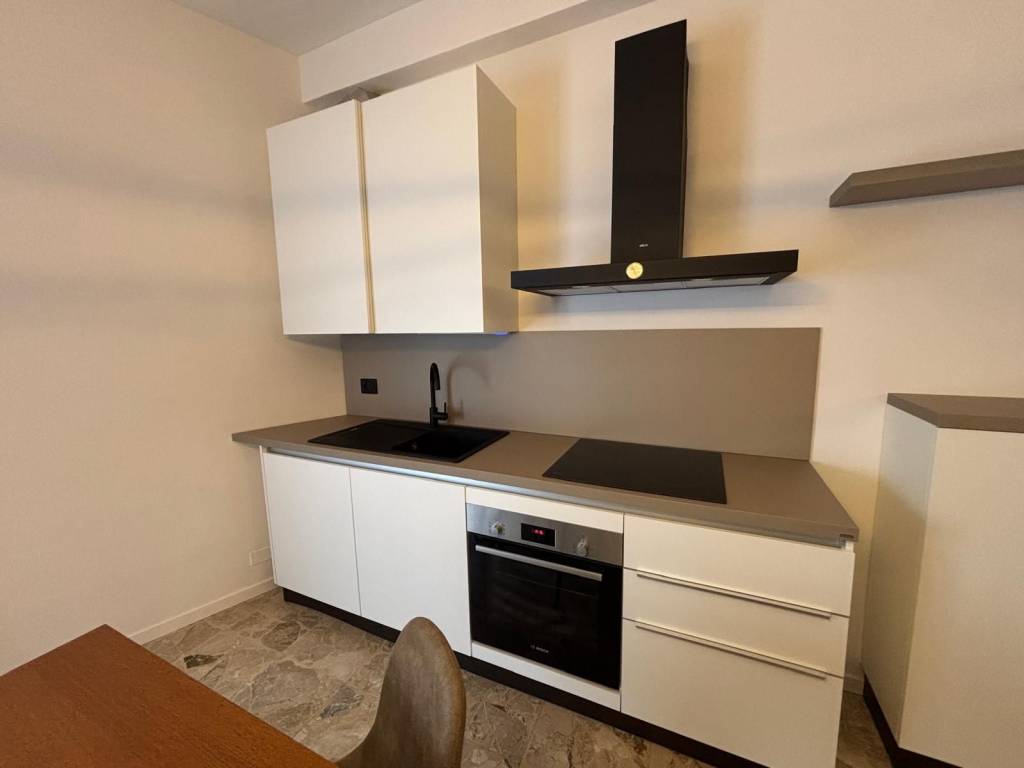 Appartamento a Cremona in Via Geremia Bonomelli - Foto 2
